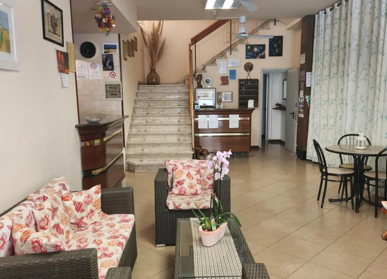 Hotel Clan Rimini 2*,  Italia